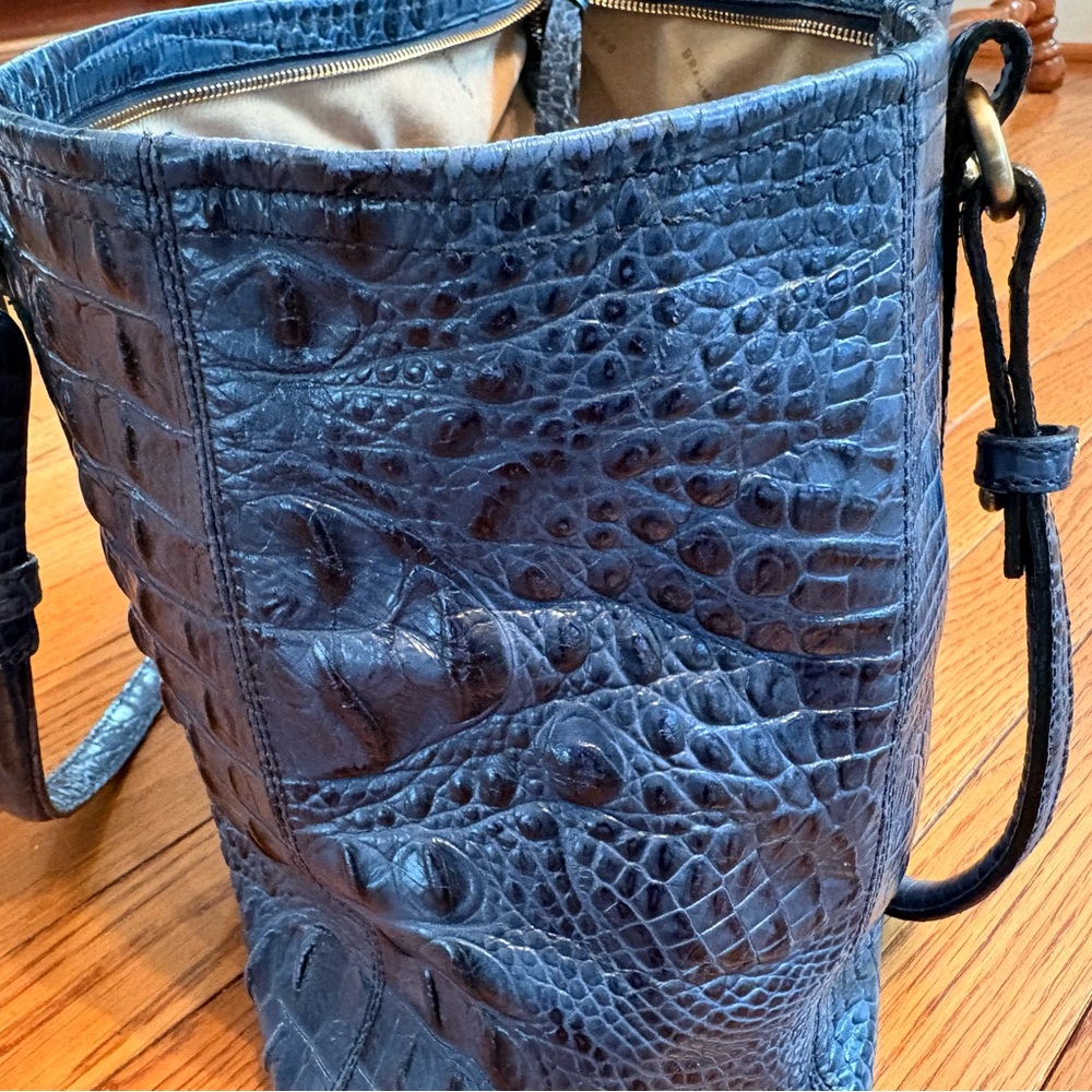 Brahmin purse - Picture 13 of 16